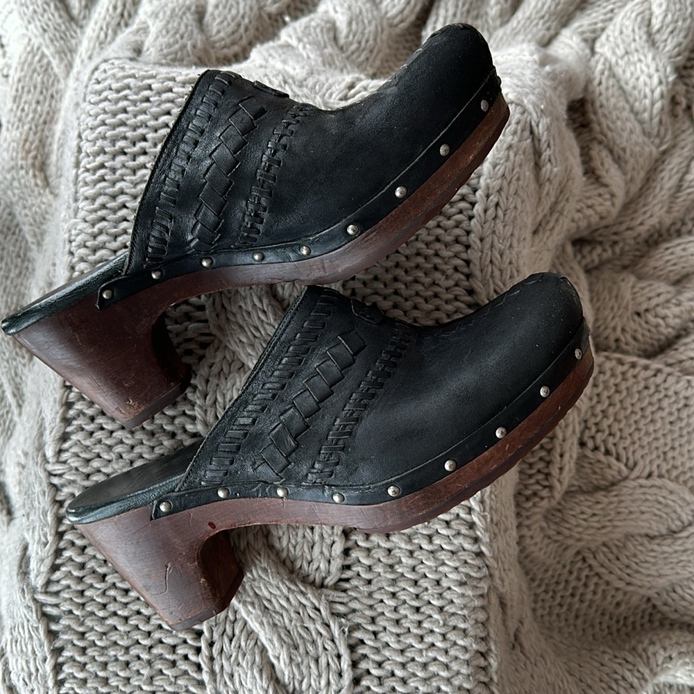 UGG clog - Picture 4 of 6